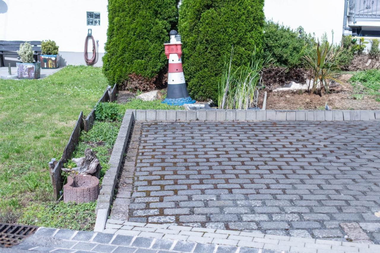 Cozy I Hochwertig Eingerichtet Netflix Parkplatz Nespresso Apartment Longkamp Exterior foto